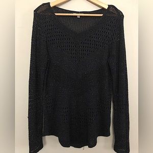 JENNIFER LOPEZ Crochet Metallic Long Sleeve Top